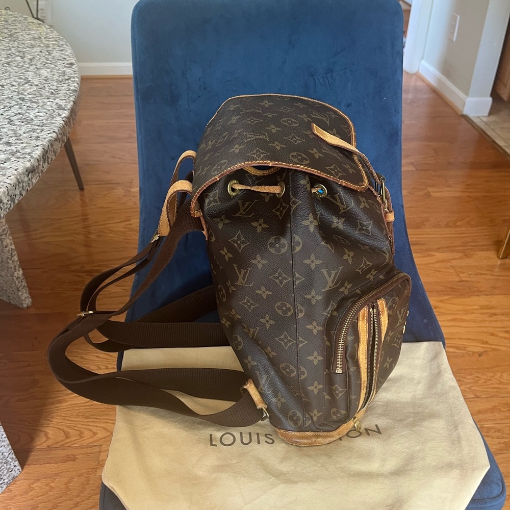 ❤️AUTHENTIC❤️ LV Sac A Dos Bosphore Backpack - Picture 7 of 15